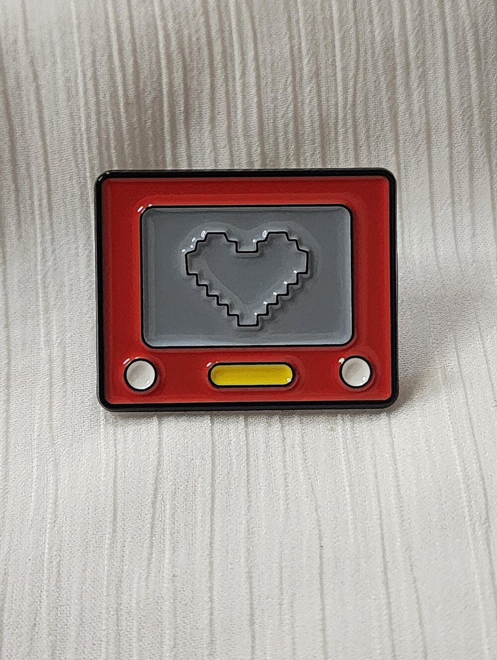 ​✨ "Etch A Sketch" Heart Drawing Enamel Pin